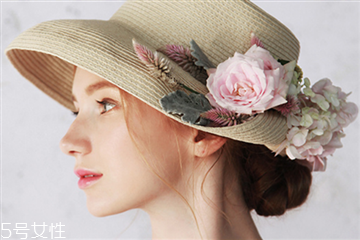 珊瑚色口紅顯白嗎 珊瑚色口紅好看嗎 珊瑚色口紅顯白嗎 珊瑚色口紅好看嗎