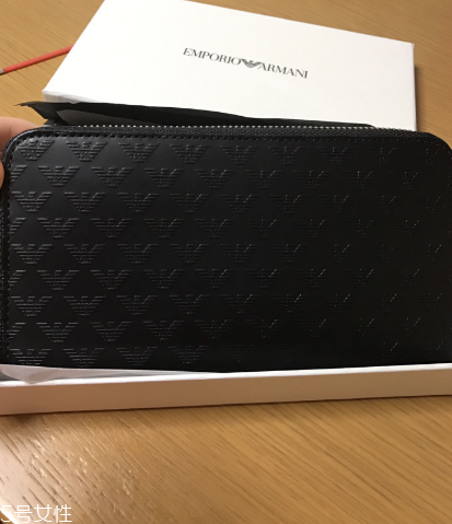 阿瑪尼錢包貴嗎？阿瑪尼錢包專柜價(jià)格