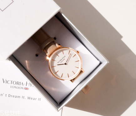 victoria hyde手表多少錢？victoria hyde價格