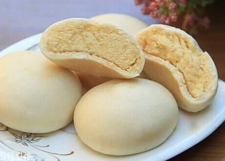 綠豆餅保質(zhì)期幾天 ?綠豆餅可以放冰箱嗎 綠豆餅保質(zhì)期幾天 ?綠豆餅可以放冰箱嗎