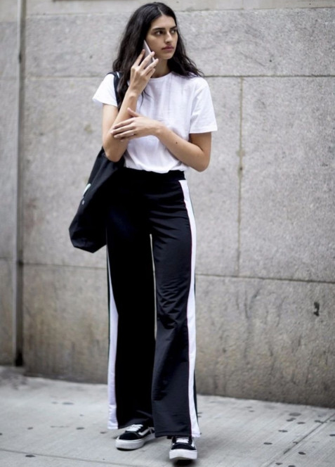 寬褲子配什么上衣圖片 寬褲怎么搭配 寬褲子配什么上衣圖片 寬褲怎么搭配