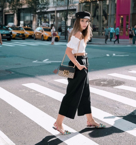 寬褲子配什么上衣圖片 寬褲怎么搭配 寬褲子配什么上衣圖片 寬褲怎么搭配