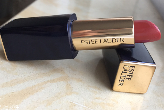 雅詩(shī)蘭黛360口紅試色 雅詩(shī)蘭黛360口紅適合黃皮嗎 雅詩(shī)蘭黛360口紅試色 雅詩(shī)蘭黛360口紅適合黃皮嗎