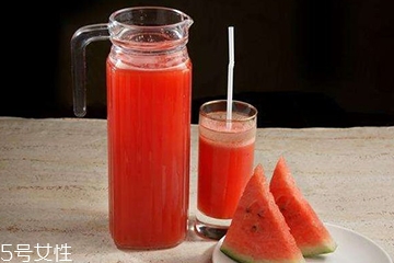 西瓜汁怎么洗掉？怎樣避免西瓜汁弄臟衣物？