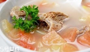 西瓜皮怎么做好吃？常見(jiàn)的西瓜皮做法