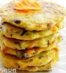 西瓜皮怎么做好吃？常見(jiàn)的西瓜皮做法