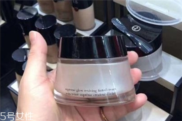 阿瑪尼素顏霜能遮瑕嗎？阿瑪尼素顏霜有遮瑕效果嗎？