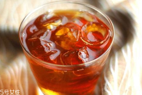 冰紅茶喝多了會怎么樣 冰紅茶喝多了會上火嗎 冰紅茶喝多了會怎么樣 冰紅茶喝多了會上火嗎