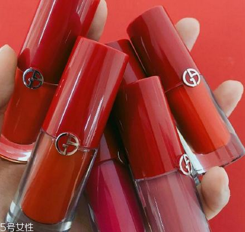 阿瑪尼小胖丁唇釉303號試色 阿瑪尼口紅303的顏色 阿瑪尼小胖丁唇釉303號試色 阿瑪尼口紅303的顏色