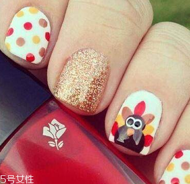 小雞美甲怎么做 4步驟畫出可愛小雞指甲 小雞美甲怎么做 4步驟畫出可愛小雞指甲