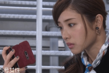 適合上班的美甲樣式 簡約通勤風(fēng)美甲教程 適合上班的美甲樣式 簡約通勤風(fēng)美甲教程