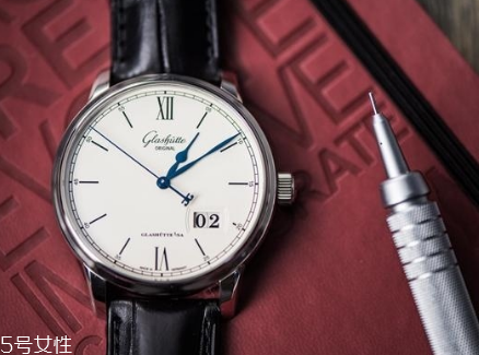 手表外殼磨痕怎么處理？手表外殼有磨痕怎么辦？