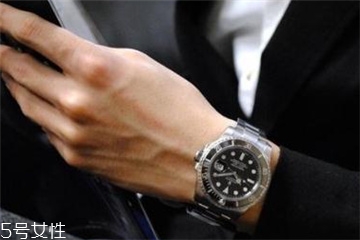 手表外殼磨痕怎么處理？手表外殼有磨痕怎么辦？