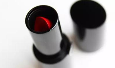 阿瑪尼摯愛唇膏怎么樣？阿瑪尼摯愛唇膏評(píng)測(cè)