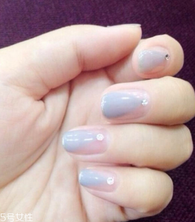 灰甲清哺乳期可以用嗎？哺乳期可以用灰甲清嗎？