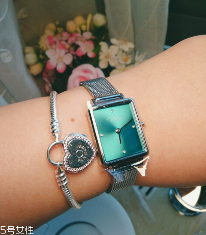 唯路時(shí)是國(guó)產(chǎn)的嗎？唯路時(shí)手表是哪個(gè)國(guó)家產(chǎn)的？