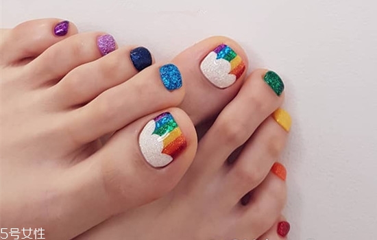 2022流行腳指甲款式圖片 2022顯白的腳部美甲圖片合集 2022流行腳指甲款式圖片 2022顯白的腳部美甲圖片合集