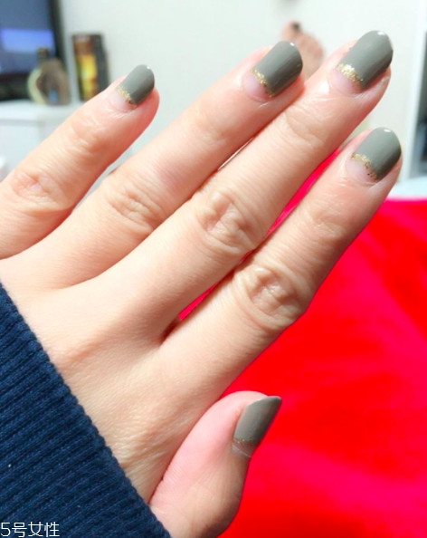 適合上班的美甲樣式 簡約通勤風(fēng)美甲教程 適合上班的美甲樣式 簡約通勤風(fēng)美甲教程