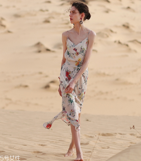 相親穿什么衣服合適？夏季相親穿什么好？