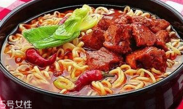 方便面的好處和壞處 方便面對身體好嗎？