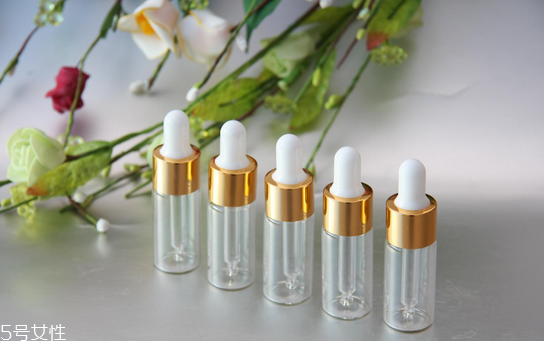 安瓶是玻尿酸嗎 安瓶的使用注意事項(xiàng) 安瓶是玻尿酸嗎 安瓶的使用注意事項(xiàng)