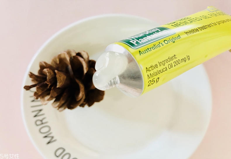 星期四農(nóng)莊祛痘凝膠能全臉用嗎 星期四農(nóng)莊能用在眼周嗎 星期四農(nóng)莊祛痘凝膠能全臉用嗎 星期四農(nóng)莊能用在眼周嗎