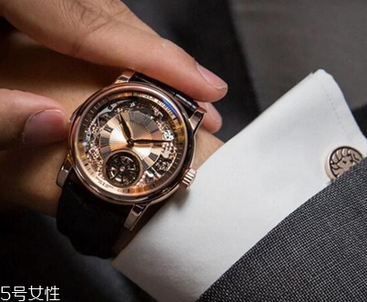 手表是男左女右嗎？手表佩戴是男左女右嗎？