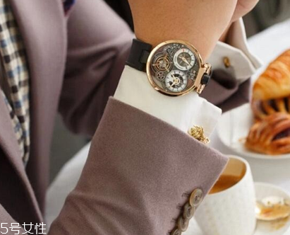 手表是男左女右嗎？手表佩戴是男左女右嗎？