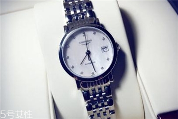 手表什么顏色好看？手表買什么顏色好？