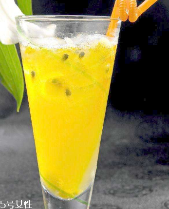 果汁有營養(yǎng)嗎？果汁對(duì)人體有沒有好處