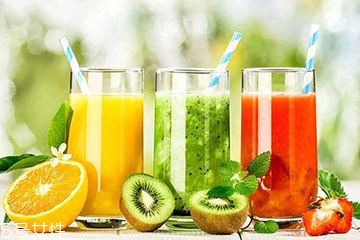 果汁和水果營養(yǎng)價值一樣嗎？果汁和水果的營養(yǎng)價值一樣嗎？