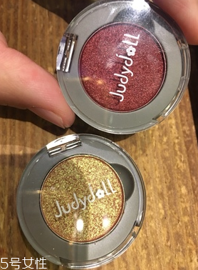 國貨眼影哪個牌子好用 國貨眼影網(wǎng)紅產(chǎn)品盤點 國貨眼影哪個牌子好用 國貨眼影網(wǎng)紅產(chǎn)品盤點