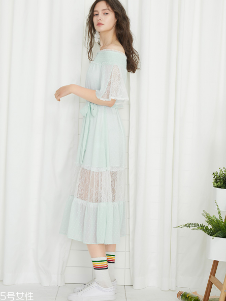 什么顏色連衣裙顯白？連衣裙什么顏色最顯白？