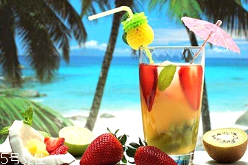 果汁應(yīng)該怎么清洗？果汁弄到衣服上了怎么辦？