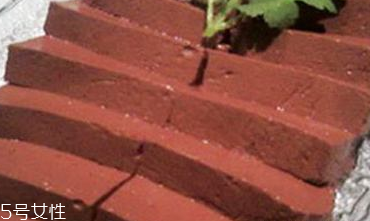 雞血怎么做成血塊？雞血怎么凝固？