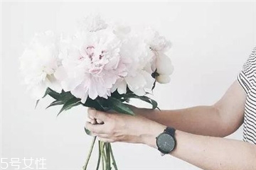 手表電池多久換一次？手表電池能用多長時間？