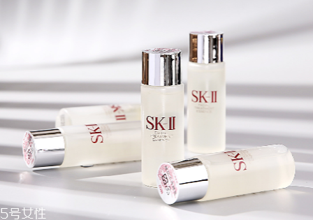 夏天化妝水哪個牌子好 夏季清爽水乳套裝推薦 夏天化妝水哪個牌子好 夏季清爽水乳套裝推薦