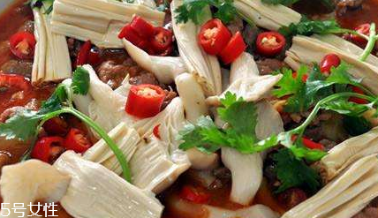 雞血的好處 雞血吃多了有什么好處？