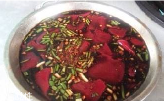 雞血的好處 雞血吃多了有什么好處？