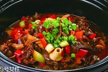 雞血的好處 雞血吃多了有什么好處？