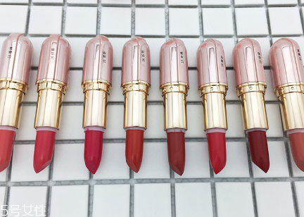 來姨媽可以涂口紅嗎 月經(jīng)期間可以涂口紅嗎 來姨媽可以涂口紅嗎 月經(jīng)期間可以涂口紅嗎