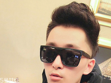 2022短發(fā)飛機頭發(fā)型男 男生短發(fā)發(fā)型飛機頭 2022短發(fā)飛機頭發(fā)型男 男生短發(fā)發(fā)型飛機頭