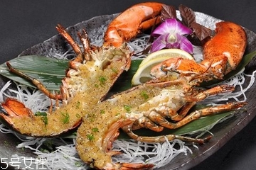 波士頓龍蝦清蒸多久？波士頓龍蝦蒸幾分鐘？