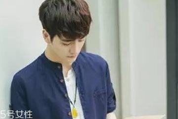 男生夏天適合什么短發(fā)發(fā)型 25款各種風格潮男發(fā)型