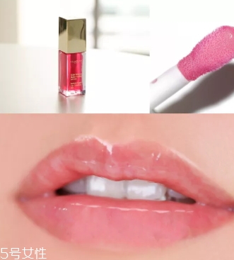 嬌韻詩(shī)果凍唇油色號(hào)試色 嬌韻詩(shī)果凍唇油怎么樣 嬌韻詩(shī)果凍唇油色號(hào)試色 嬌韻詩(shī)果凍唇油怎么樣