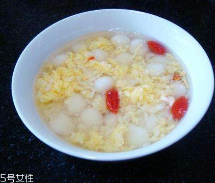 酒釀蛋豐胸靠譜嗎？酒釀蛋吃多久有效果？