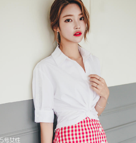 第一天上班穿什么？第一天上班穿搭技巧