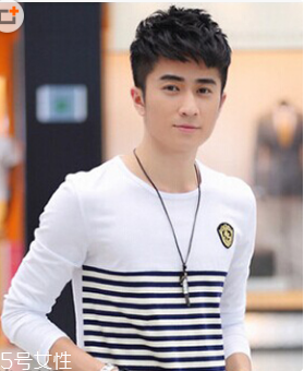 男生夏天適合什么短發(fā)發(fā)型 25款各種風格潮男發(fā)型