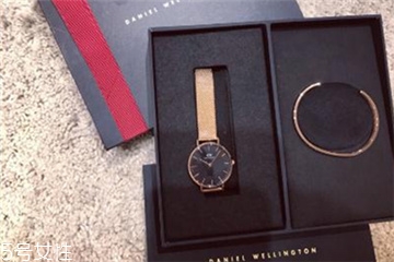 手表型號怎么看？手表型號在哪里看？