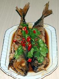 青魚能做生魚片嗎？青魚能不能生吃？